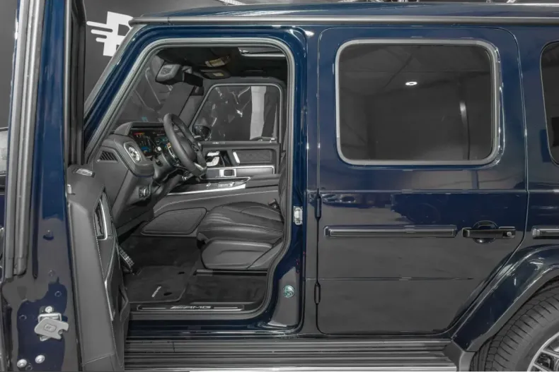 Mercedes-Benz G 63 AMG (Clasa G) din 2024 cu 15.000 km - oferta MER224881 - foto 11
