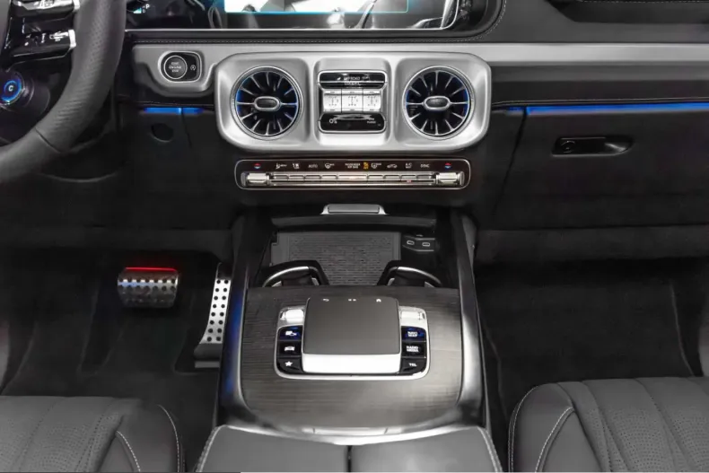 Mercedes-Benz G 63 AMG (Clasa G) din 2024 cu 15.000 km - oferta MER224881 - foto 21