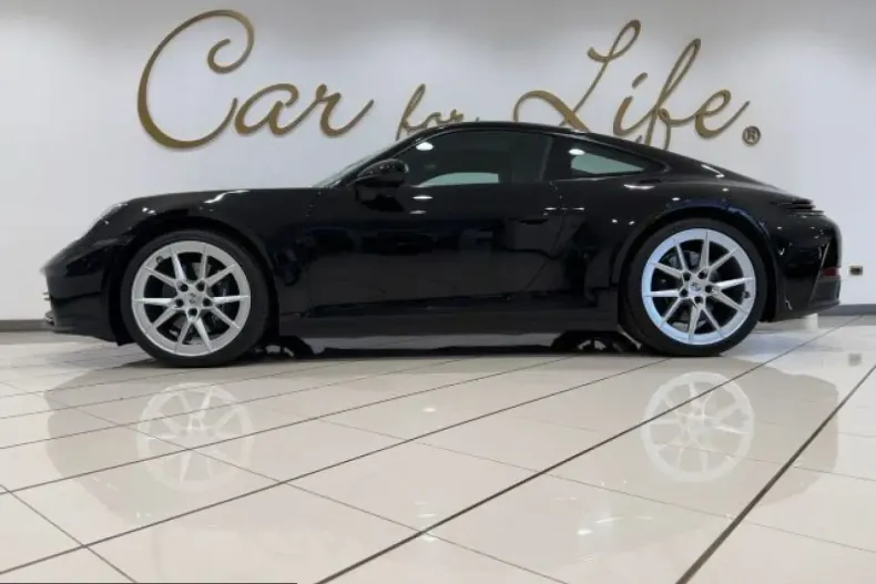 Porsche 911 din 2025 cu 3.900 km - oferta POR224885 - foto 4