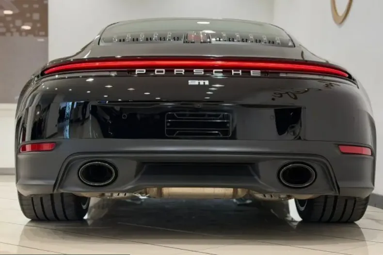 Porsche 911 din 2025 cu 3.900 km - oferta POR224885 - foto 8