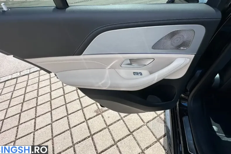 Mercedes-Benz GLE 53 AMG (Clasa GLE) din 2025 cu 3.500 km - oferta MER224888 - foto 21