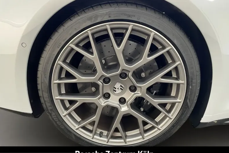 Porsche 992 din 2025 cu 8.981 km - oferta POR224890 - foto 12