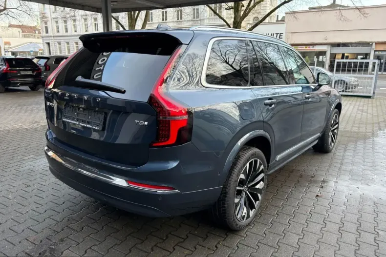 Volvo XC90 din 2025 cu 5.462 km - oferta VOL224894 - foto 7