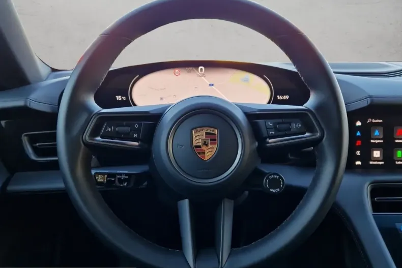 Porsche Taycan din 2024 cu 15.919 km - oferta POR224895 - foto 12