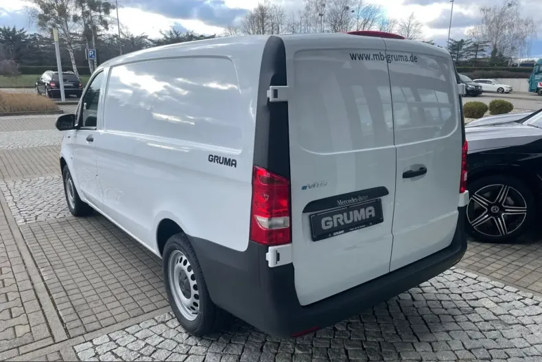 Mercedes-Benz Vito din 2023 cu 27.030 km - oferta MER224896 - foto 4