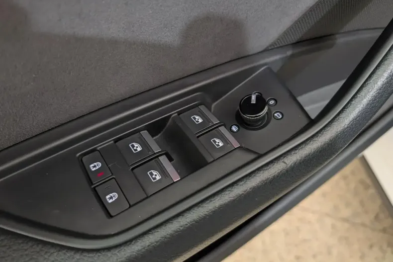 Audi e-tron din 2022 cu 66.890 km - oferta AUD224905 - foto 18