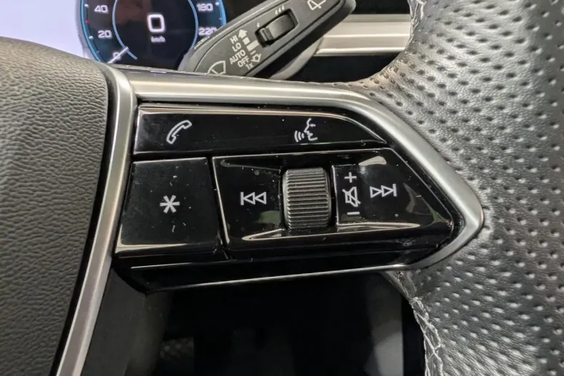 Audi e-tron din 2022 cu 66.890 km - oferta AUD224905 - foto 26
