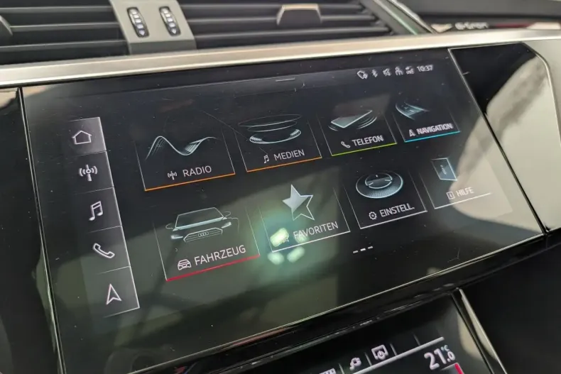 Audi e-tron din 2022 cu 66.890 km - oferta AUD224905 - foto 32