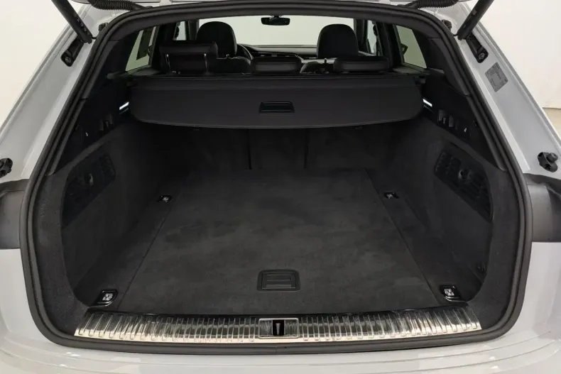 Audi e-tron din 2022 cu 66.890 km - oferta AUD224905 - foto 36