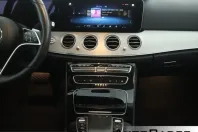 Mercedes-Benz E 220 (Clasa E) din 2022 cu 60.920 km - oferta MER224907 - foto 6