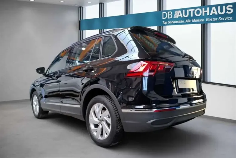 Volkswagen Tiguan din 2023 cu 33.996 km - oferta VOL224909 - foto 6