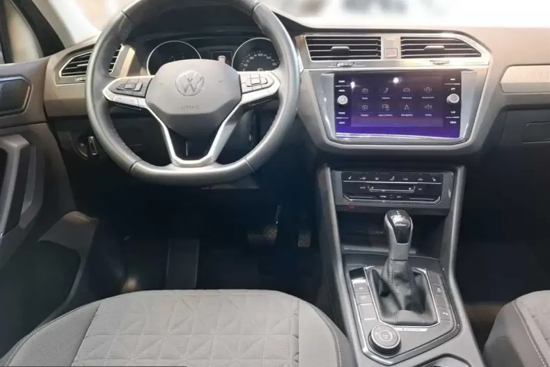 Volkswagen Tiguan din 2023 cu 33.996 km - oferta VOL224909 - foto 9