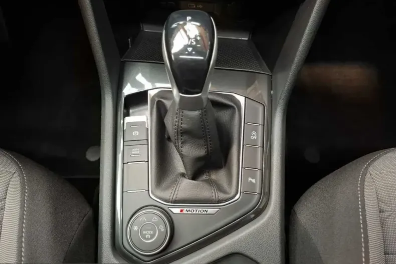 Volkswagen Tiguan din 2023 cu 33.996 km - oferta VOL224909 - foto 15