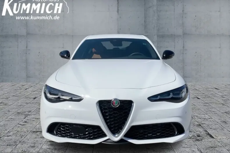 Alfa Romeo Giulia din 2024 cu 12.500 km - oferta ALF224912 - foto 2