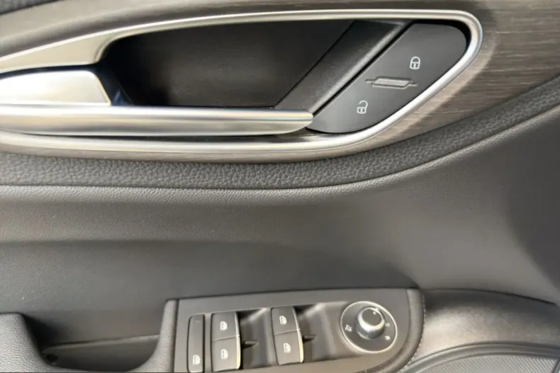 Alfa Romeo Giulia din 2023 cu 20.600 km - oferta ALF224914 - foto 14