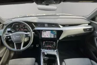 Audi Q8 e-tron din 2023 cu 31.800 km - oferta AUD224920 - foto 13