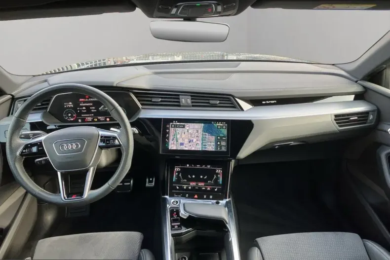 Audi Q8 e-tron din 2023 cu 31.800 km - oferta AUD224920 - foto 13