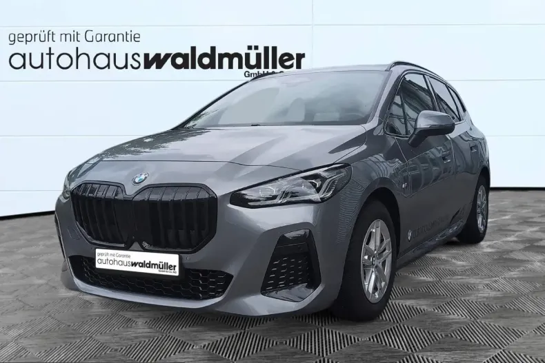 BMW 220i (Seria 2) din 2023 cu 53.900 km - oferta BMW224922 - foto 1