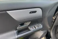 Mercedes-Benz GLA 200 (Clasa GLA) din 2022 cu 45.597 km - oferta MER224928 - foto 13