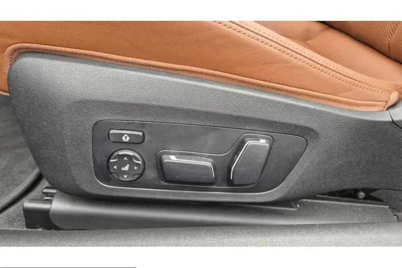 BMW M4 (Seria 4) din 2025 cu 14.500 km - oferta BMW224934 - foto 11