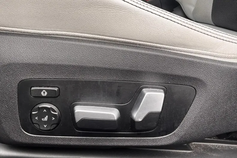 BMW M4 (Seria 4) din 2024 cu 26.195 km - oferta BMW224935 - foto 15