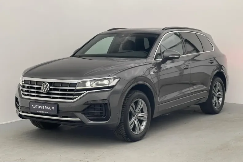 Volkswagen Touareg din 2023 cu 52.380 km - oferta VOL224938 - foto 3