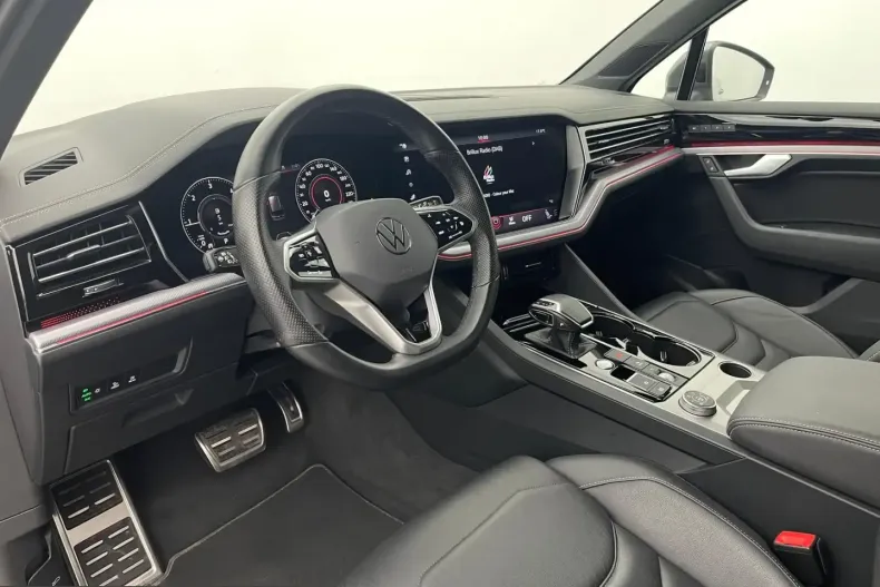 Volkswagen Touareg din 2023 cu 52.380 km - oferta VOL224938 - foto 12