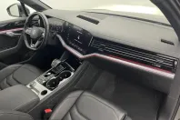 Volkswagen Touareg din 2023 cu 52.380 km - oferta VOL224938 - foto 13