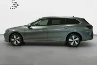 Volkswagen Passat Variant din 2024 cu 10.850 km - oferta VOL224940 - foto 3