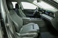 Volkswagen Passat Variant din 2024 cu 10.850 km - oferta VOL224940 - foto 4