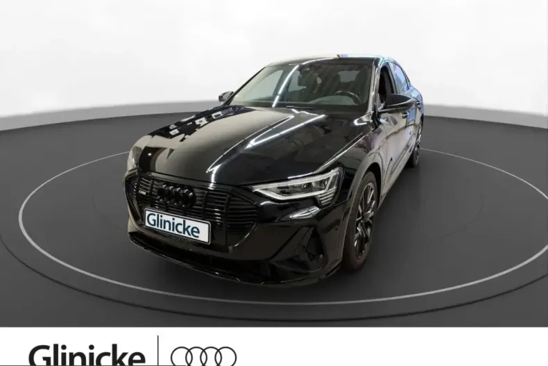 Audi e-tron din 2022 cu 27.270 km - oferta AUD224943 - foto 1