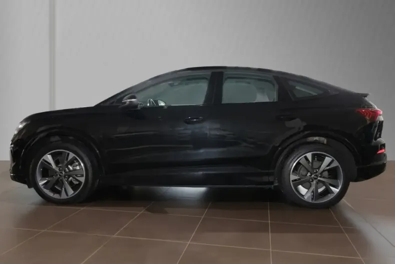Audi Q4 e-tron din 2022 cu 59.400 km - oferta AUD224946 - foto 3