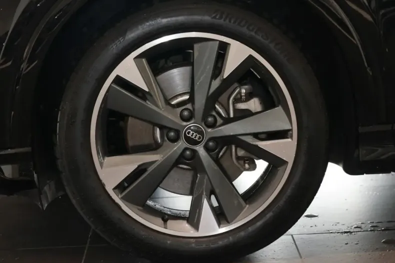 Audi Q4 e-tron din 2022 cu 59.400 km - oferta AUD224946 - foto 5
