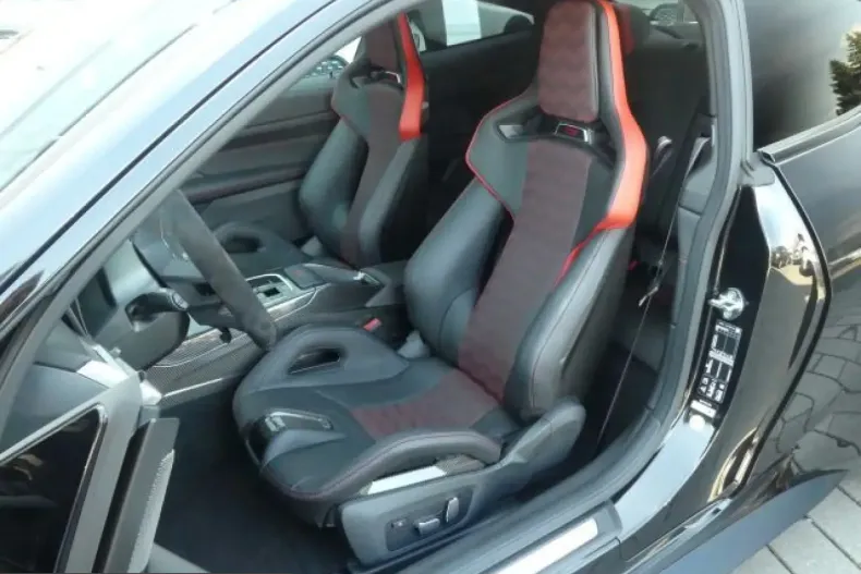 BMW M4 (Seria 4) din 2025 cu 2.968 km - oferta BMW224949 - foto 8