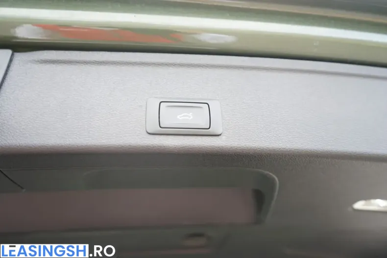 Audi A4 din 2023 cu 48.358 km - oferta AUD224953 - foto 9