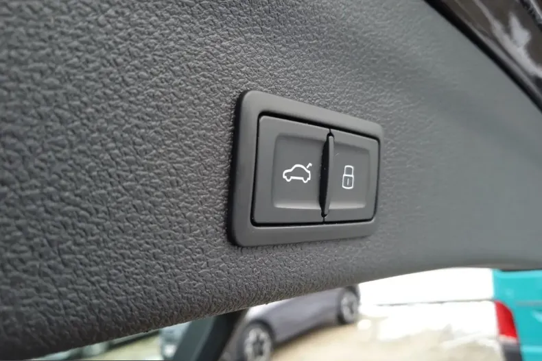 Audi A6 din 2022 cu 79.200 km - oferta AUD224954 - foto 18