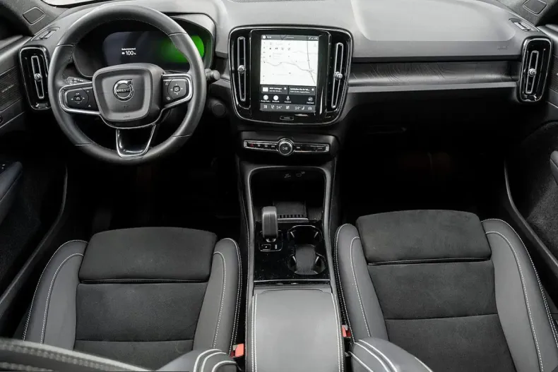 Volvo C40 din 2023 cu 74.500 km - oferta VOL224958 - foto 8