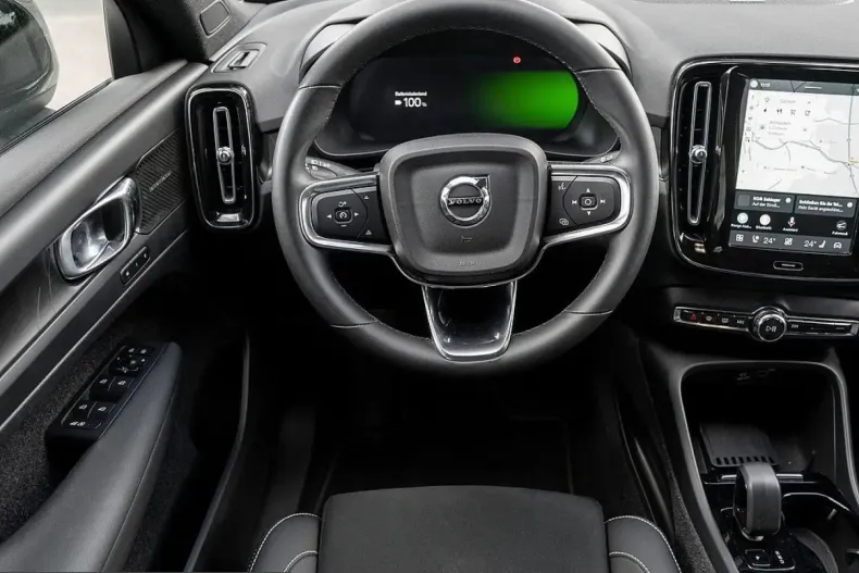 Volvo C40 din 2023 cu 74.500 km - oferta VOL224958 - foto 9
