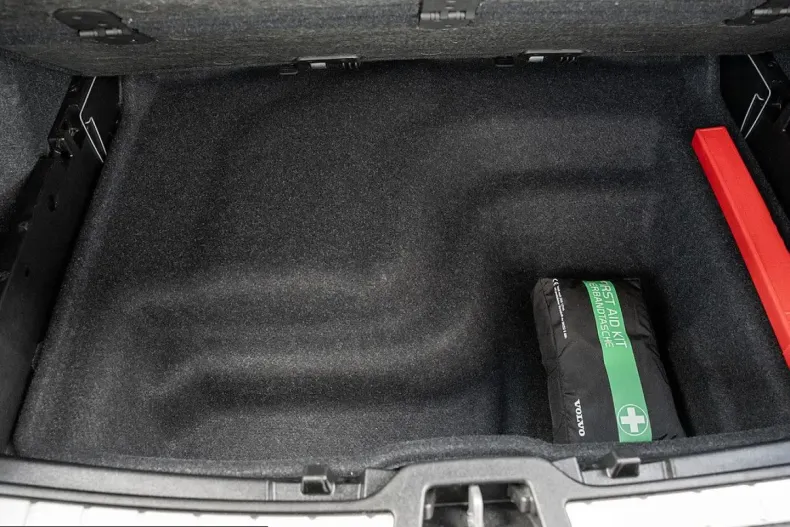 Volvo C40 din 2023 cu 74.500 km - oferta VOL224958 - foto 28