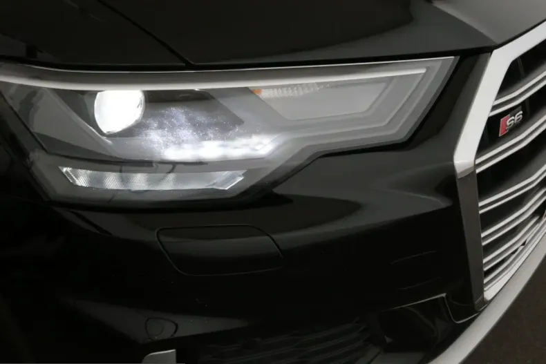 Audi S6 din 2022 cu 71.750 km - oferta AUD224960 - foto 18