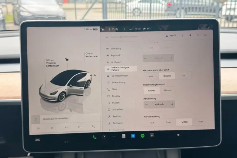 Tesla Model 3 din 2022 cu 68.222 km - oferta TES224962 - foto 25