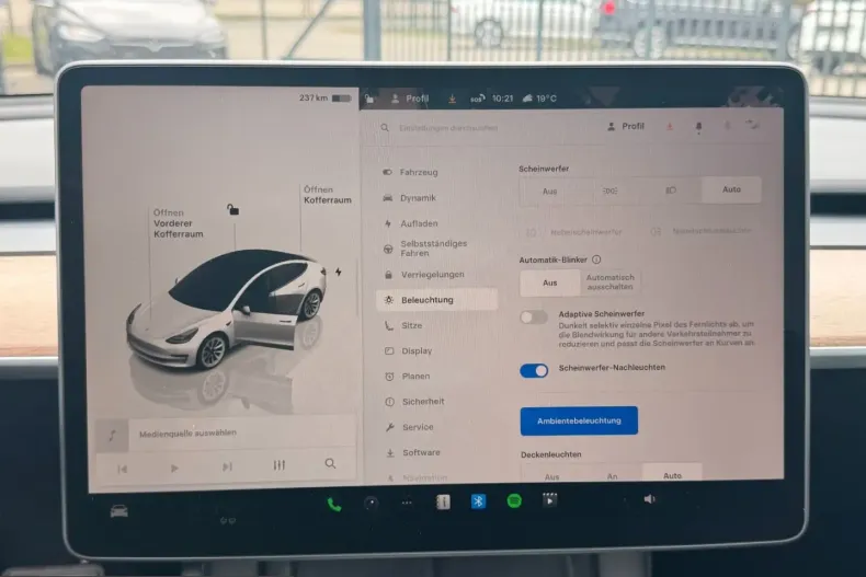Tesla Model 3 din 2022 cu 68.222 km - oferta TES224962 - foto 27