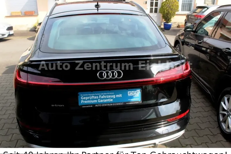 Audi e-tron din 2022 cu 69.600 km - oferta AUD224967 - foto 3