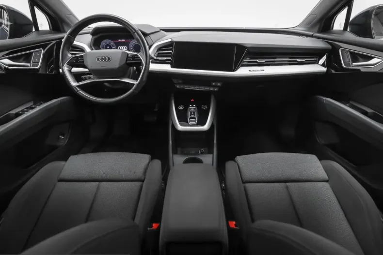 Audi Q4 din 2023 cu 41.786 km - oferta AUD224970 - foto 8