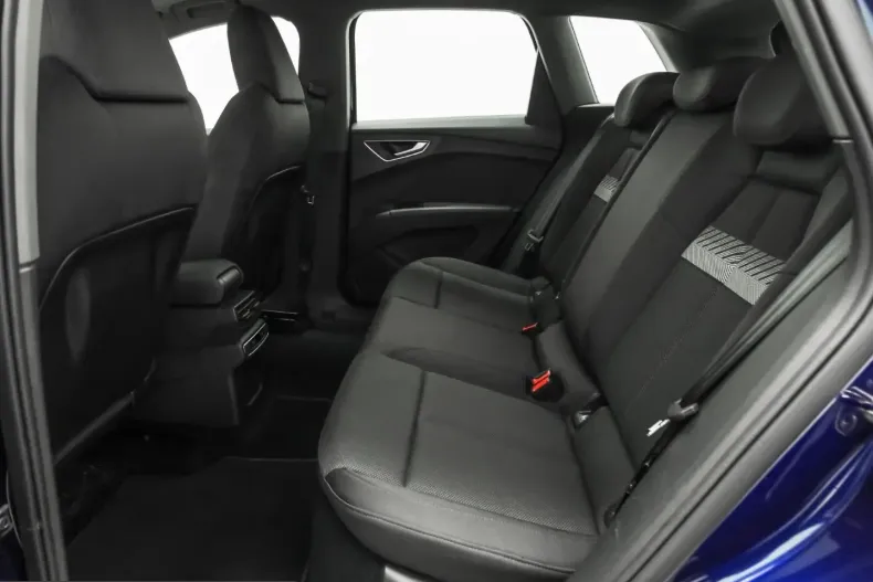 Audi Q4 din 2023 cu 41.786 km - oferta AUD224970 - foto 19
