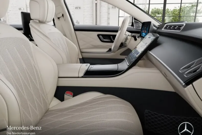 Mercedes-Benz S 63 AMG (Clasa S) din 2023 cu 13.892 km - oferta MER224979 - foto 9