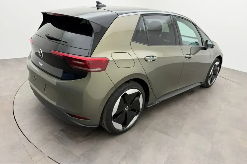 Volkswagen ID.3 din 2023 cu 33.360 km - oferta VOL224983 - foto 13