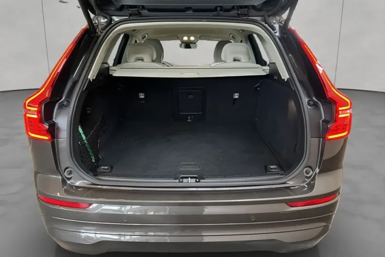 Volvo XC60 din 2024 cu 21.720 km - oferta VOL224985 - foto 6