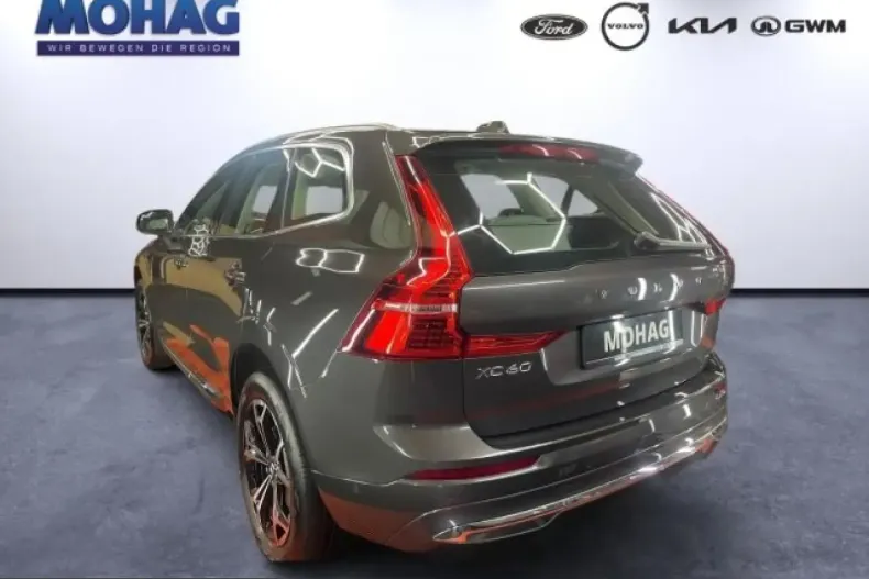 Volvo XC60 din 2022 cu 33.400 km - oferta VOL224986 - foto 4