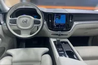 Volvo XC60 din 2022 cu 33.400 km - oferta VOL224986 - foto 10